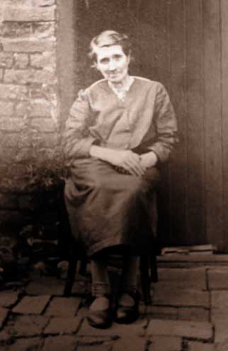 May (Grubham) Bushell