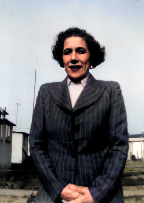 Florence Ivy (Holland) Perry.